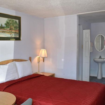 بارتونسفيل Pocono Night Lodge المظهر الخارجي الصورة